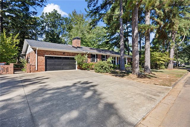 234 S Arlington, Russellville, AR 72801