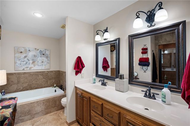 234 S Arlington, Russellville, AR 72801