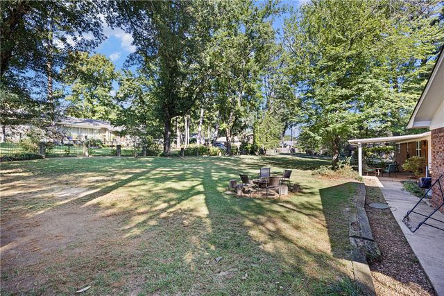 234 S Arlington, Russellville, AR 72801