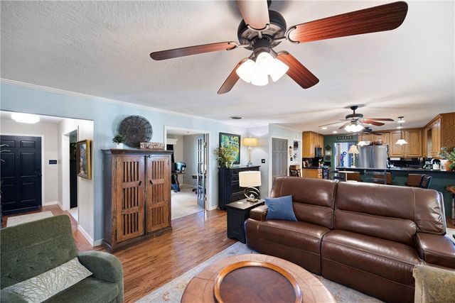 234 S Arlington, Russellville, AR 72801