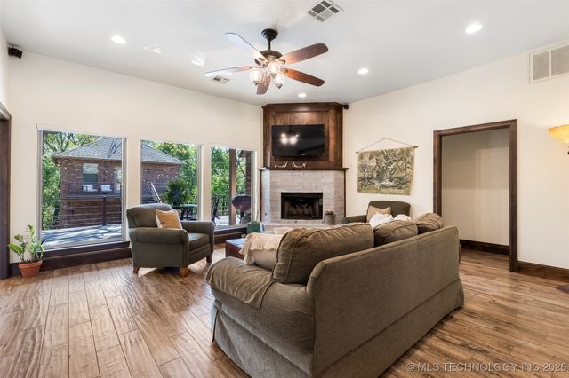 5440 Mainstay Drive, Kingston, OK 73439