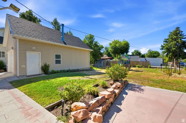 310 E 600 S, Centerville, UT 84014