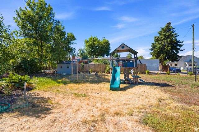 310 E 600 S, Centerville, UT 84014