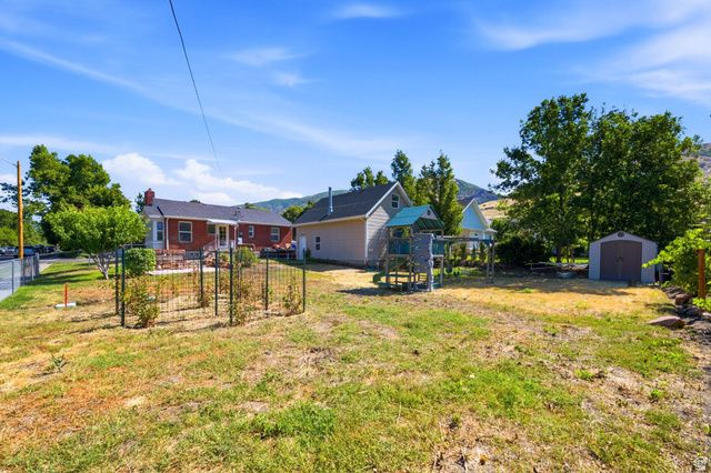 310 E 600 S, Centerville, UT 84014