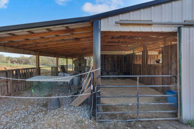 349 Naron Rd, Shelbyville, TN 37160