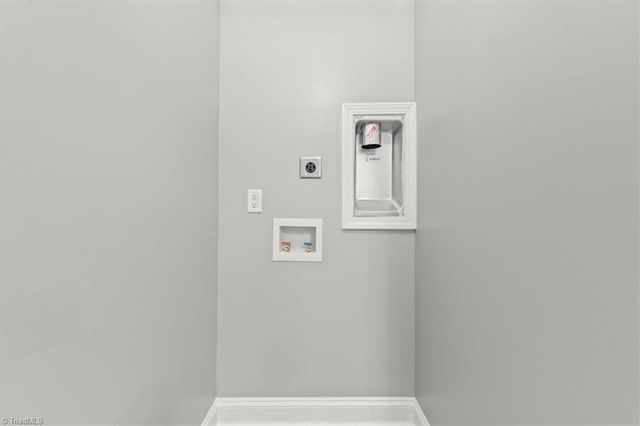 700 Mccreary Street, Winston-salem, NC 27105