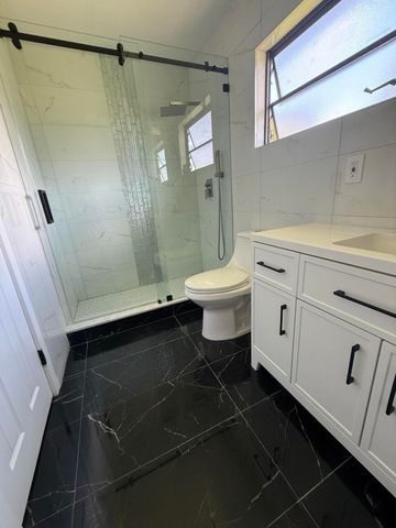 9405 NW 74th Street, Tamarac, FL 33321