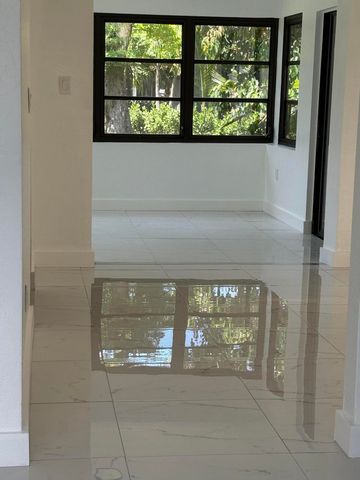 9405 NW 74th Street, Tamarac, FL 33321