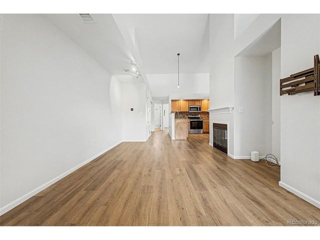 2551 S Bahama Cir D, Aurora, CO 80013