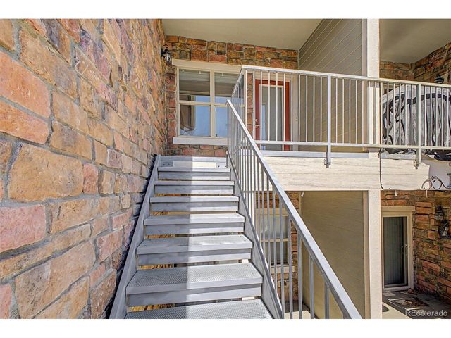 2551 S Bahama Cir D, Aurora, CO 80013