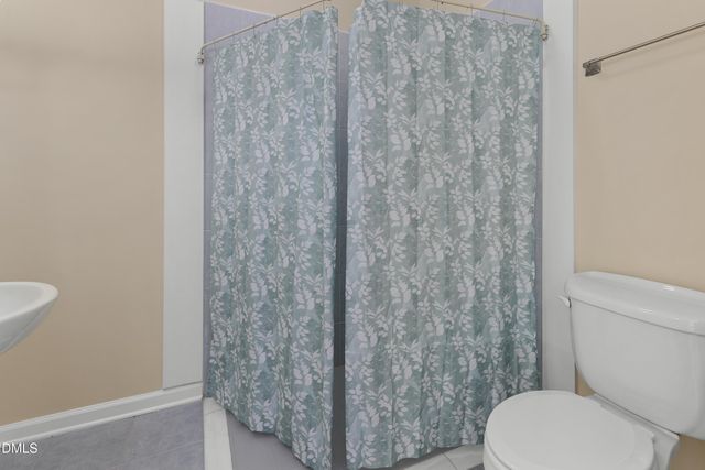 33 Holly Run, Pittsboro, NC 27312