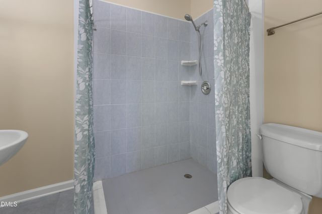 33 Holly Run, Pittsboro, NC 27312