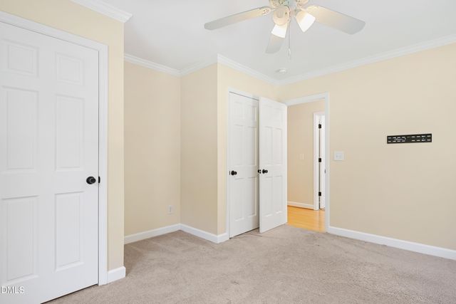 33 Holly Run, Pittsboro, NC 27312