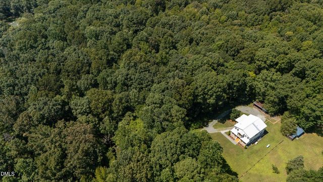 33 Holly Run, Pittsboro, NC 27312