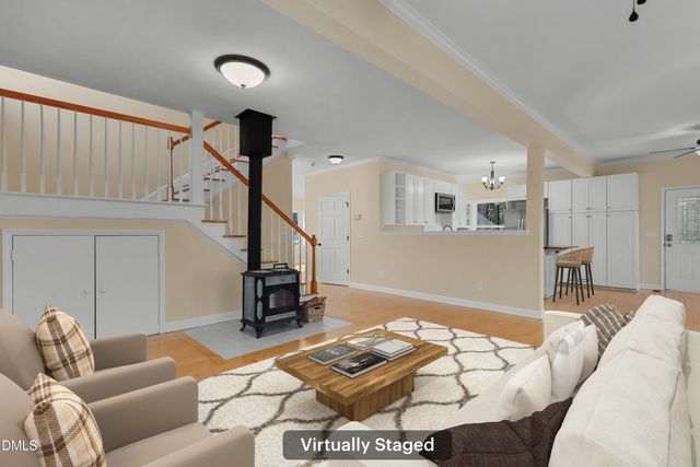 33 Holly Run, Pittsboro, NC 27312