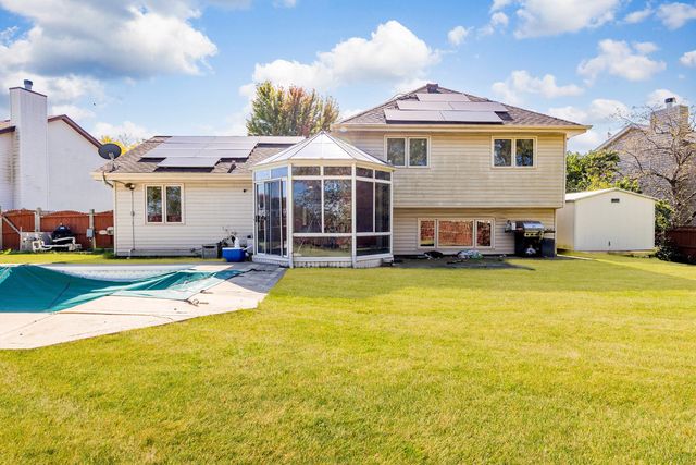 16350 Winding Creek Road, Plainfield, IL 60586