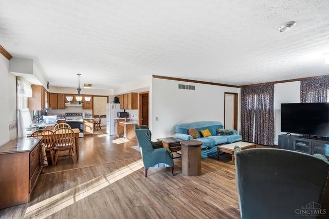 3141 Woodside Drive, Fairfield, OH 45014