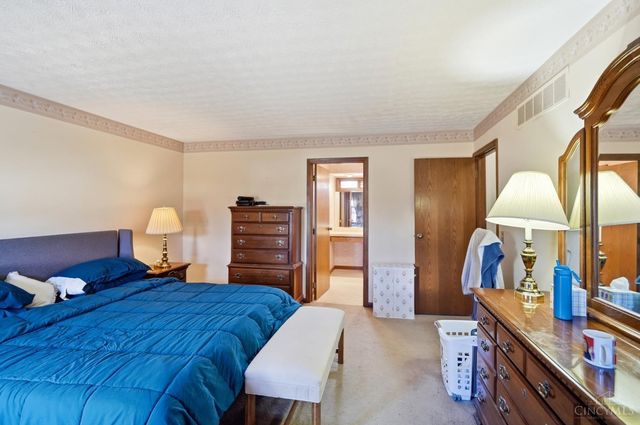 3141 Woodside Drive, Fairfield, OH 45014