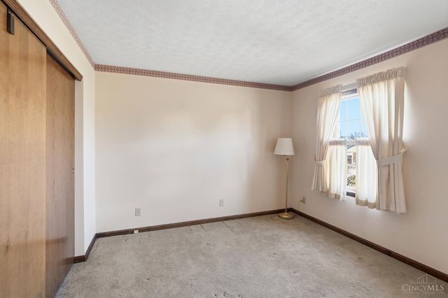 3141 Woodside Drive, Fairfield, OH 45014