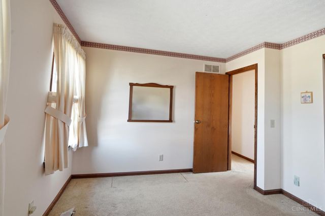 3141 Woodside Drive, Fairfield, OH 45014