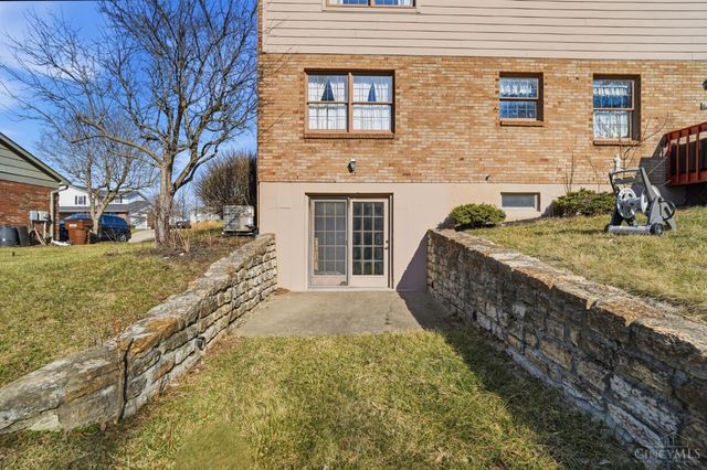 3141 Woodside Drive, Fairfield, OH 45014