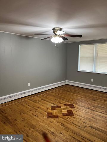 4329 DUNGAN ST, Philadelphia, PA 19124