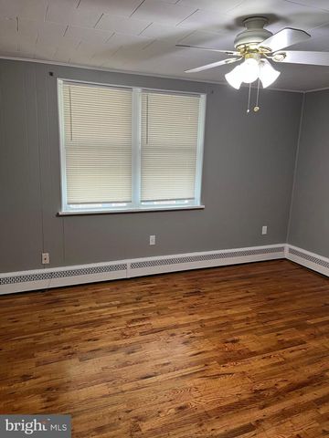 4329 DUNGAN ST, Philadelphia, PA 19124