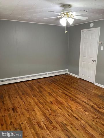 4329 DUNGAN ST, Philadelphia, PA 19124