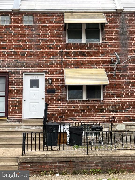 4329 DUNGAN ST, Philadelphia, PA 19124