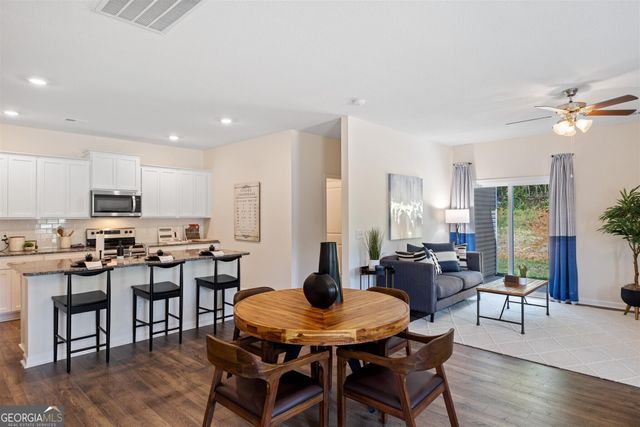 83 Beautyberry Lane, Dallas, GA 30132