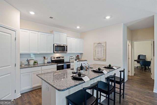 83 Beautyberry Lane, Dallas, GA 30132