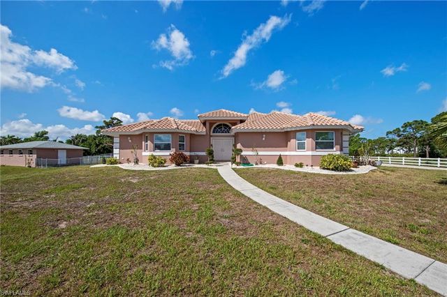 13541 Stringfellow RD, Bokeelia, FL 33922