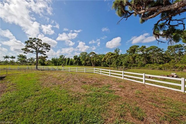13541 Stringfellow RD, Bokeelia, FL 33922