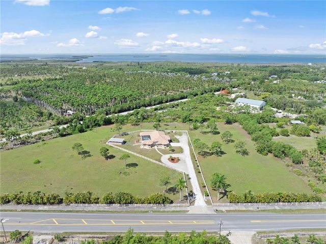 13541 Stringfellow RD, Bokeelia, FL 33922