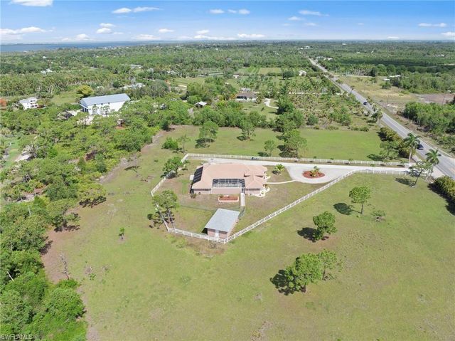 13541 Stringfellow RD, Bokeelia, FL 33922