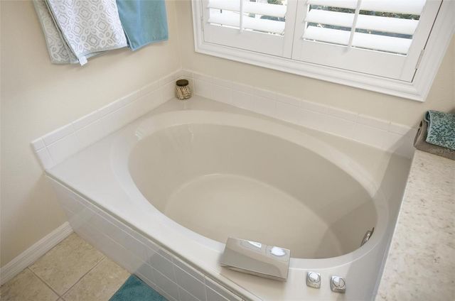 6 PLAYERS CIRCLE, Palm Coast, FL 32137