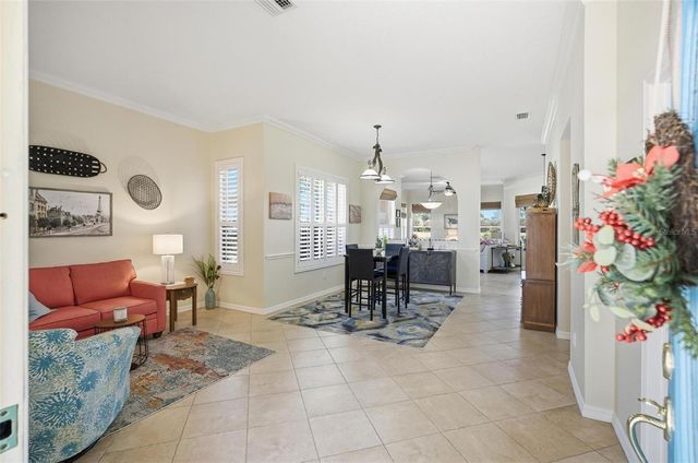 6 PLAYERS CIRCLE, Palm Coast, FL 32137