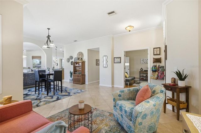 6 PLAYERS CIRCLE, Palm Coast, FL 32137