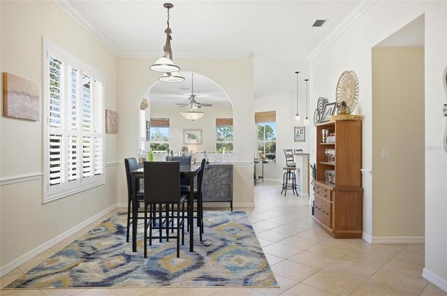 6 PLAYERS CIRCLE, Palm Coast, FL 32137