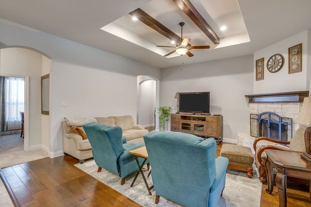 1320 Craft Farms Circle, Azle, TX 76020