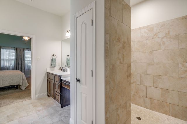 1320 Craft Farms Circle, Azle, TX 76020