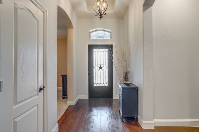 1320 Craft Farms Circle, Azle, TX 76020