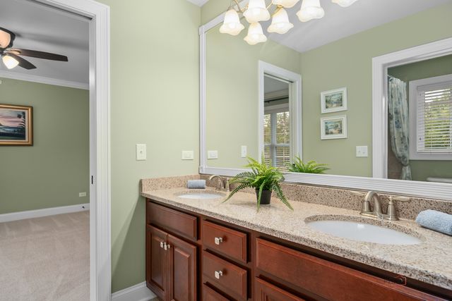 7209 Daybreak Lane, Long Grove, IL 60060