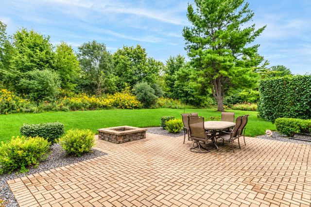 7209 Daybreak Lane, Long Grove, IL 60060