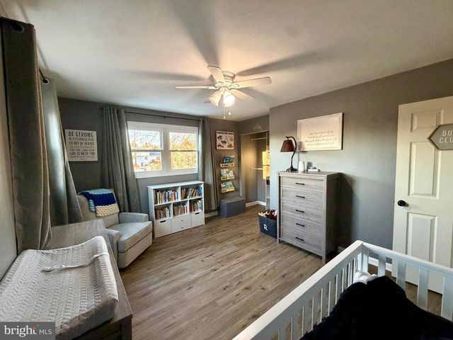 5717 KENWOOD AVE, Harrisburg, PA 17112