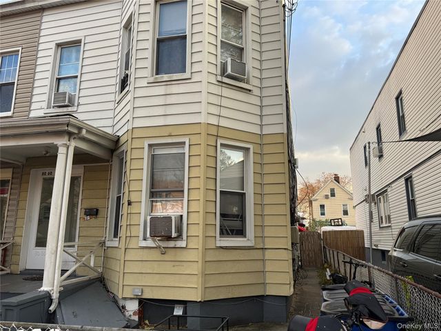 80-60 90 Avenue, Woodhaven, NY 11421