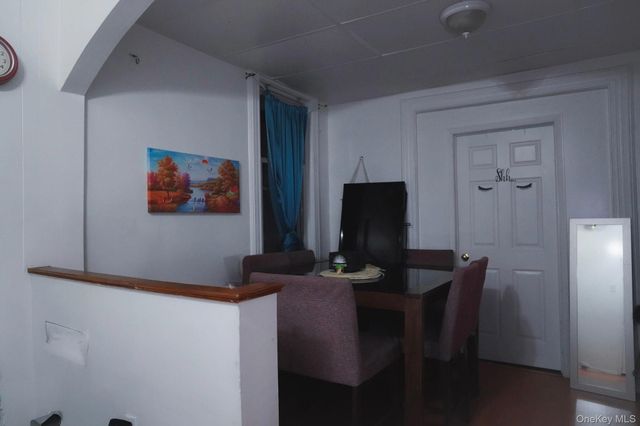 80-60 90 Avenue, Woodhaven, NY 11421