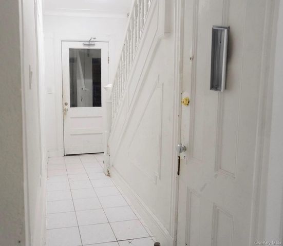 80-60 90 Avenue, Woodhaven, NY 11421