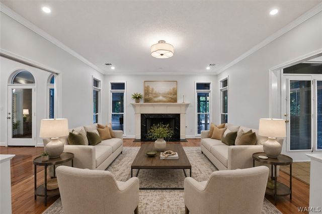 7936 Harbor NE, Tuscaloosa, AL 35406