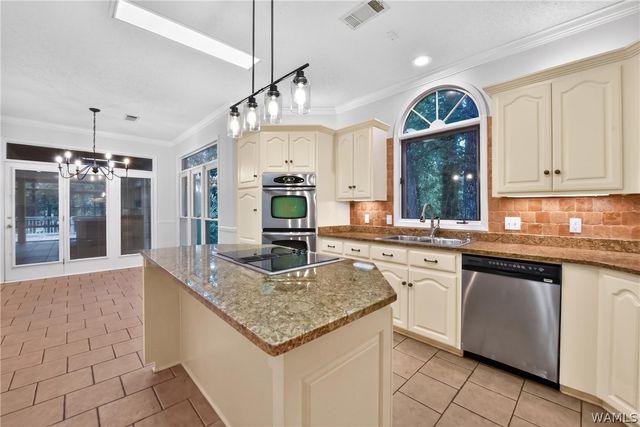 7936 Harbor NE, Tuscaloosa, AL 35406